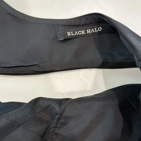 Beautiful Black Halo Cut out dress. Size 2 - Picture 3 of 3